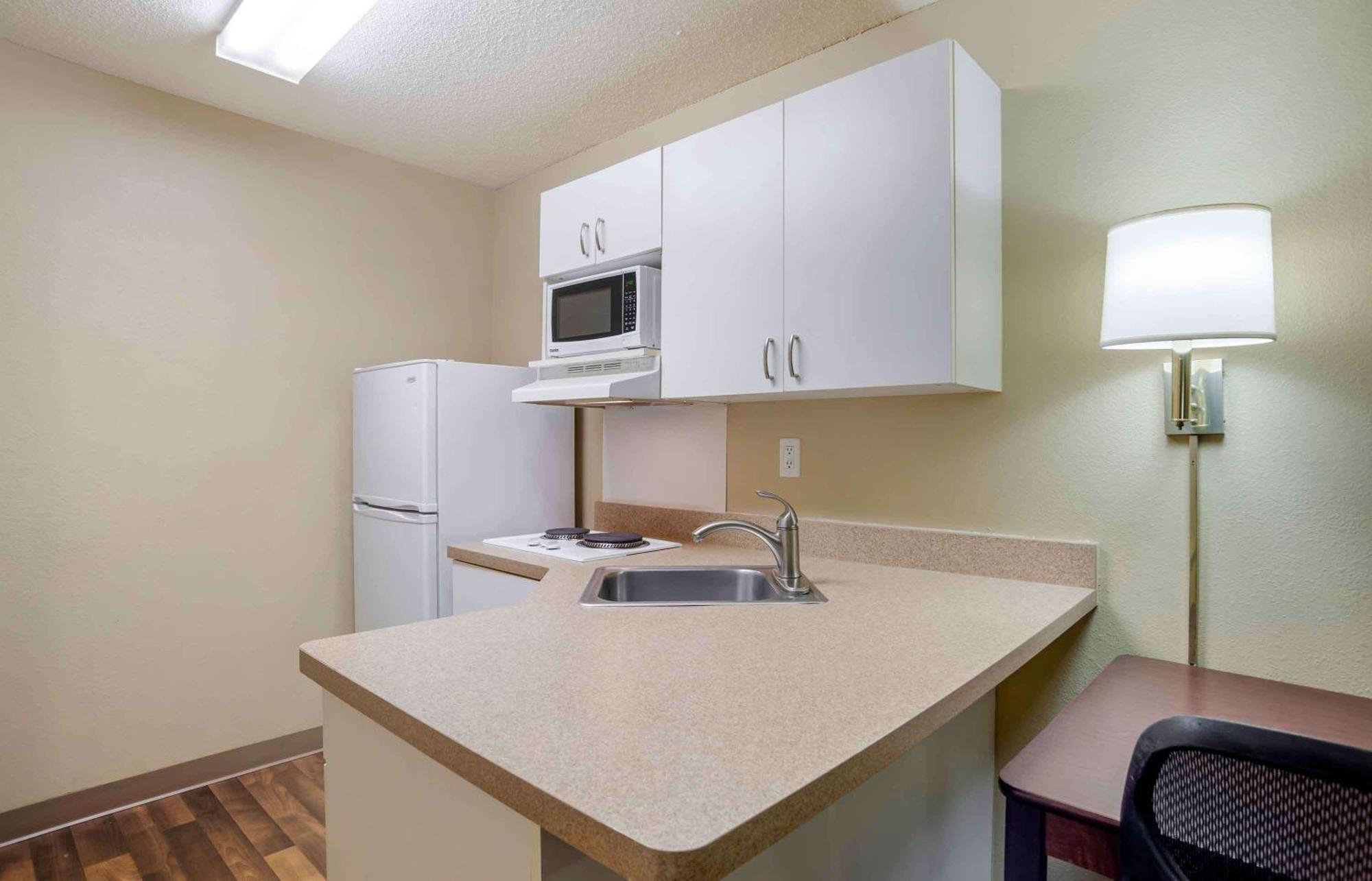 Extended Stay America Suites - Huntsville - Us Space And Rocket Center Bagian luar foto